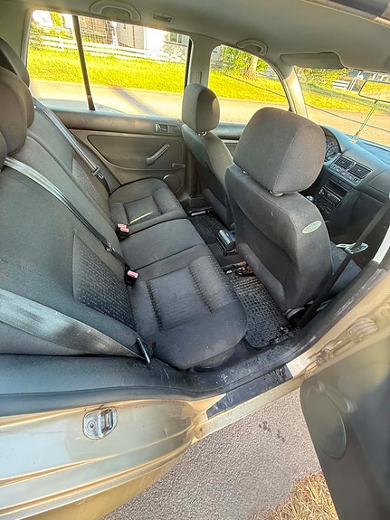 Volkswagen Golf IV 7 of 8