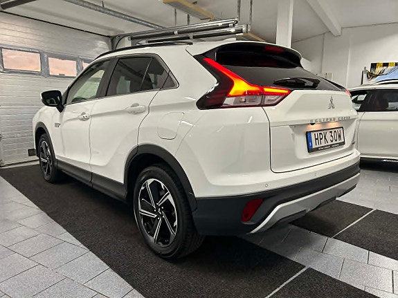 Mitsubishi Eclipse Cross 4 of 15