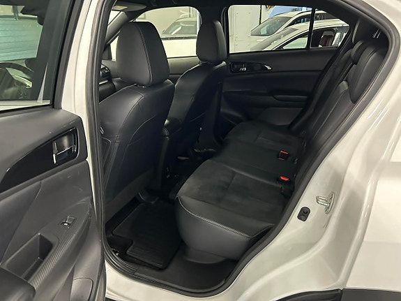Mitsubishi Eclipse Cross 11 of 15