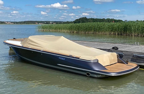 Chris-Craft Corsair 25 3 of 6