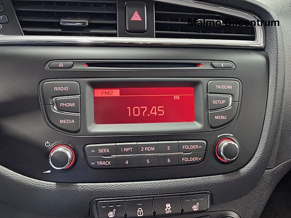 Kia Ceed 14 of 17