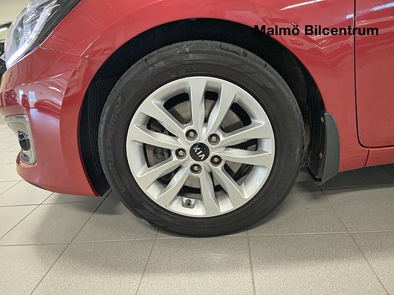 Kia Ceed 9 of 17