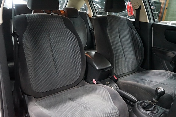 Citroen C4 9 of 13