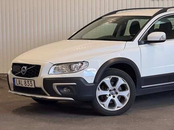 Volvo XC70 3 of 5