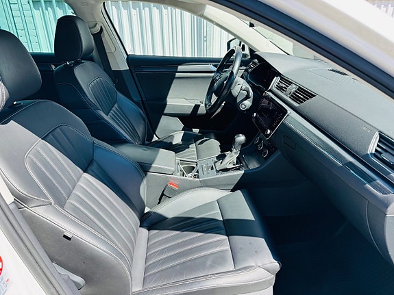Skoda Superb 5 of 5
