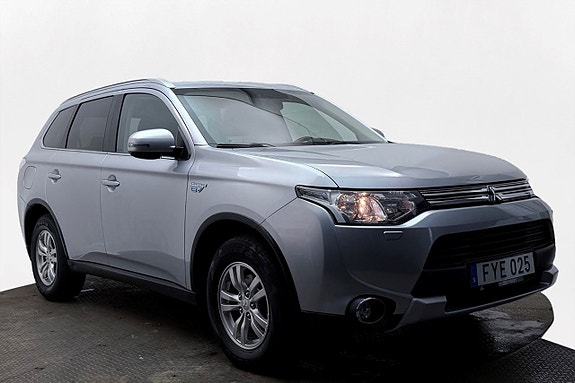 Mitsubishi Outlander 4 of 5