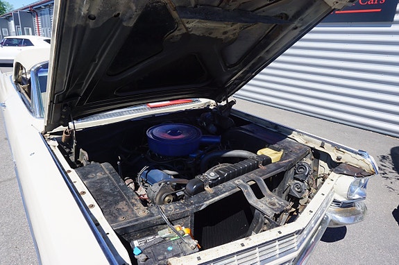 Cadillac Convertible 22 of 22