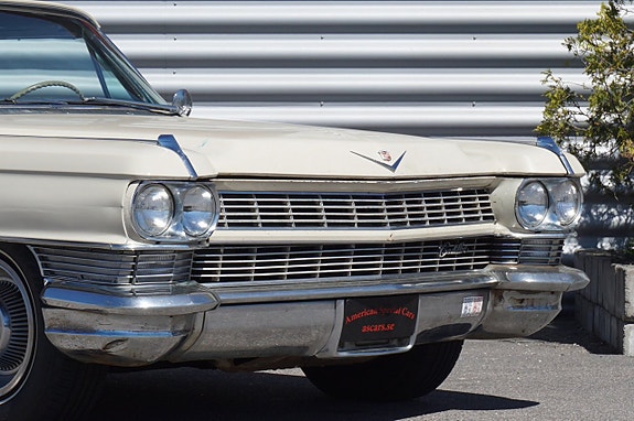 Cadillac Convertible 8 of 22