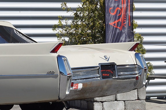 Cadillac Convertible 11 of 22
