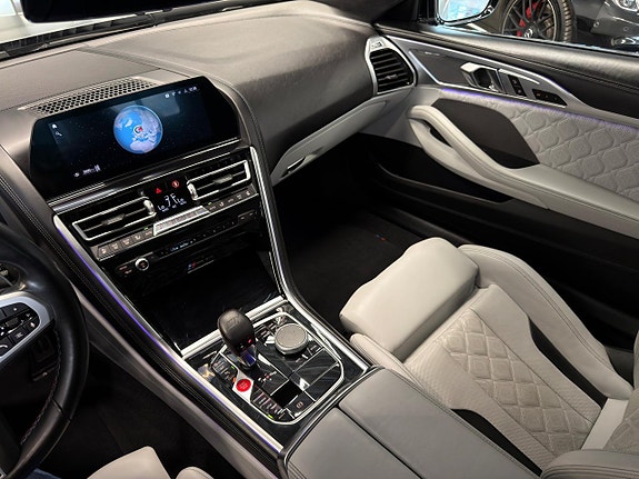 BMW M8 28 of 30