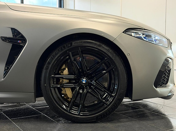 BMW M8 14 of 30