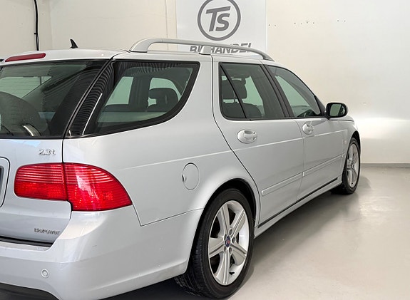 Saab 9-5 3 of 5