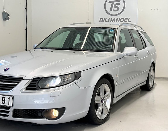 Saab 9-5 2 of 5
