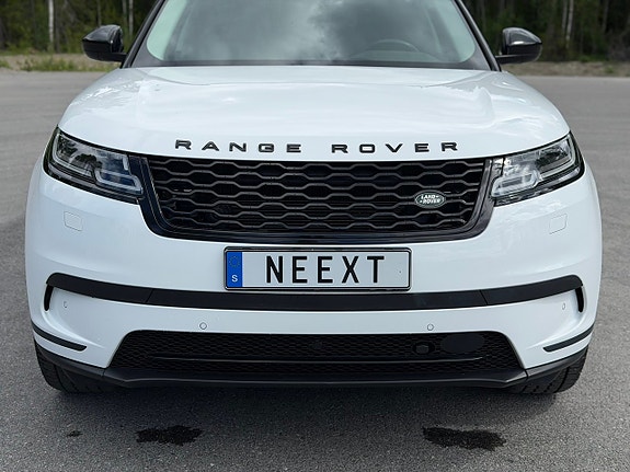 Land Rover Range Rover Velar 10 of 30