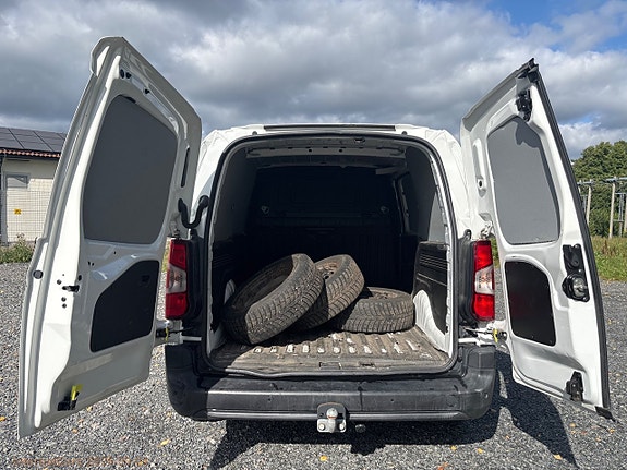 Opel Combo 9 of 24