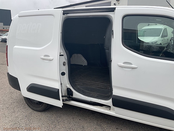Opel Combo 10 of 24