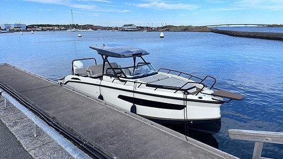 Navan S30 med Mercury 400hk V10 - 2024 4 of 17