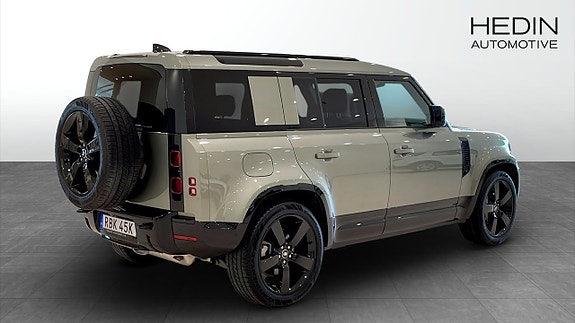 Land Rover Defender 90 2 of 5