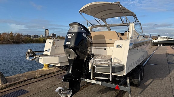 Nimbus W9 med Suzuki 350 DP – 2019 4 of 30