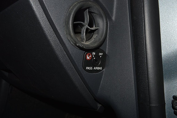Volvo V50 8 of 19