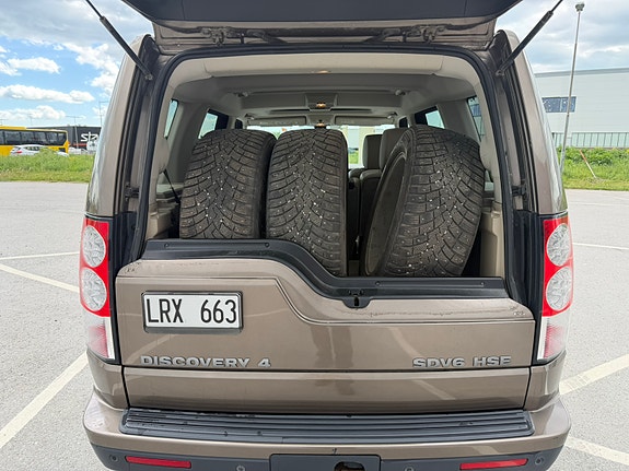 Land Rover Discovery 4 5 of 5