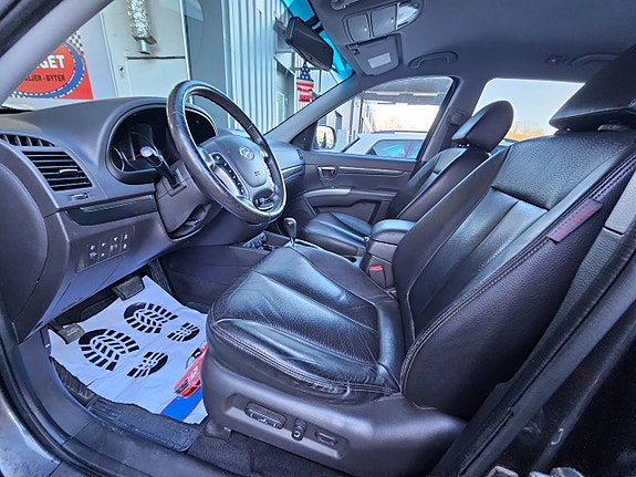 Hyundai Santa Fe 15 of 21