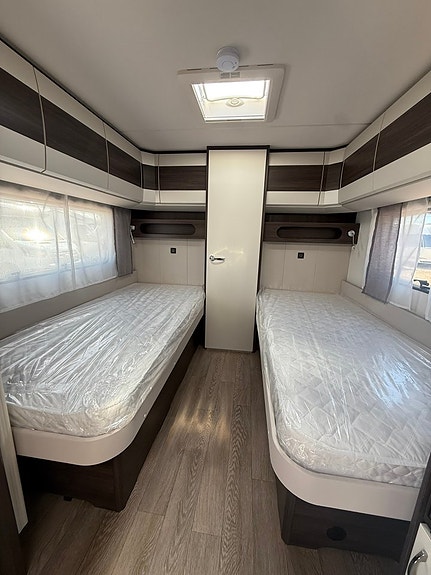 Hobby Prestige 560 WLU 11 of 21