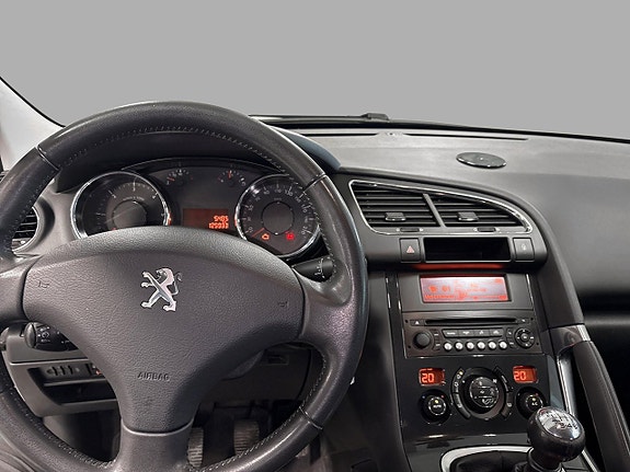 Peugeot 3008 12 of 15