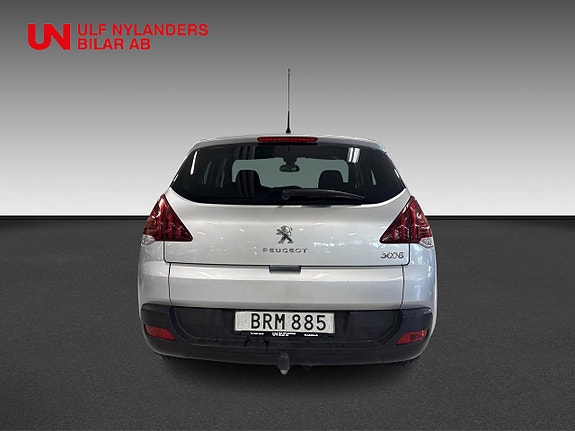 Peugeot 3008 3 of 5