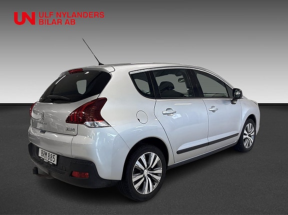 Peugeot 3008 4 of 5