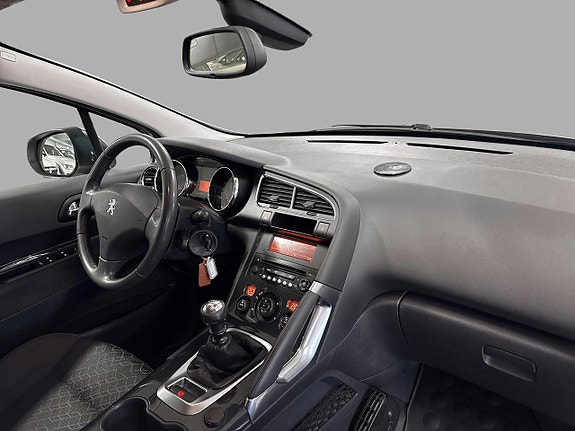 Peugeot 3008 10 of 15
