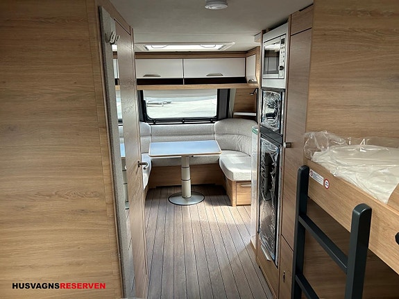Knaus SÜDWIND BLACK SELECTION 580 UK 17 of 23