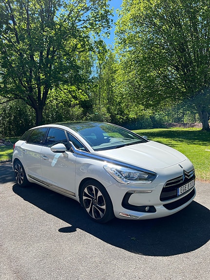 Citroen DS5 3 of 5