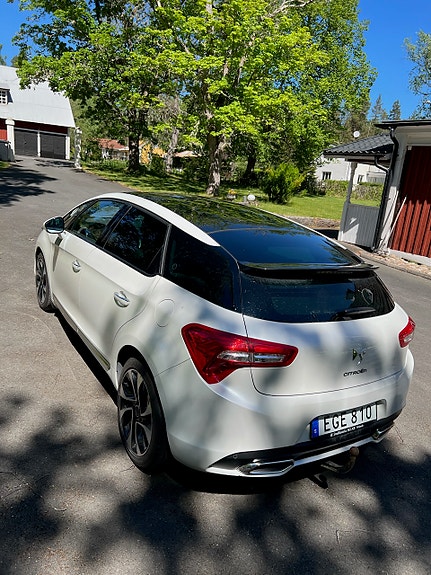 Citroen DS5 4 of 5