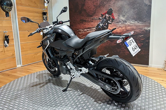BMW F 900 R |SPARA 7. 845:-|Gearshift assistant Pro|Värmehandtag| 4 of 9