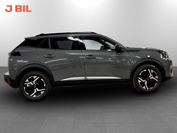 Peugeot 2008 17 of 19