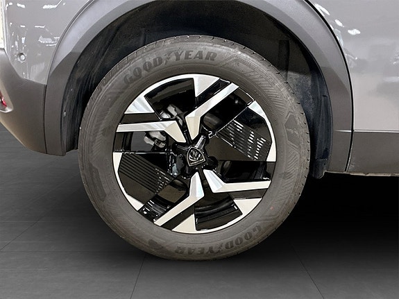 Peugeot 2008 18 of 19