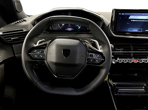 Peugeot 2008 7 of 19