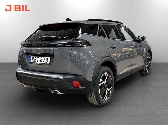 Peugeot 2008 3 of 5