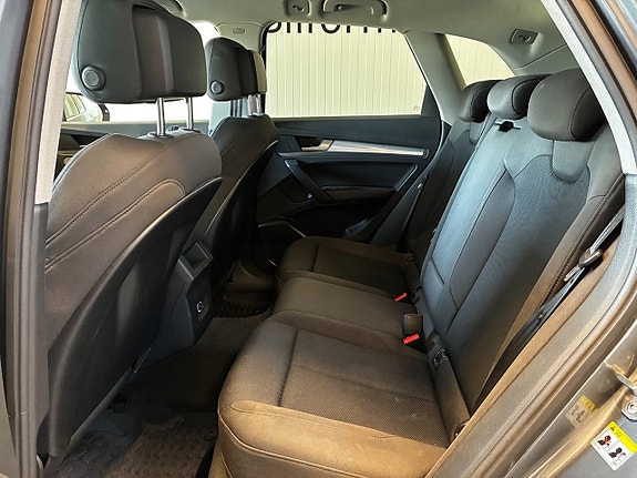 Audi Q5 12 of 14