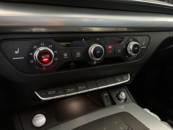 Audi Q5 9 of 14
