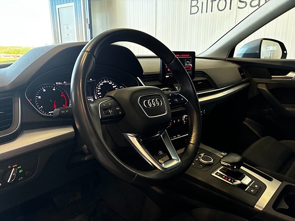 Audi Q5 6 of 14