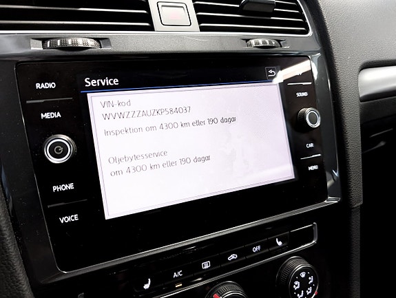 Volkswagen Golf VII 13 of 25