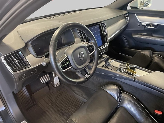 Volvo V90 13 of 18