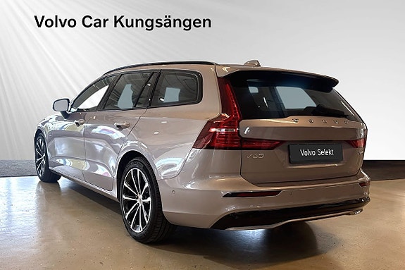 Volvo V60 5 of 28