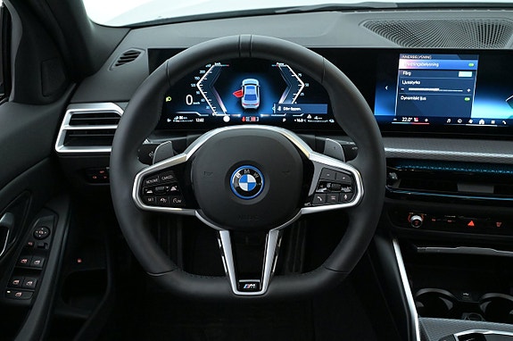 BMW 330e 7 of 27