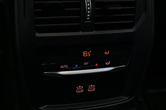 BMW 330e 21 of 27