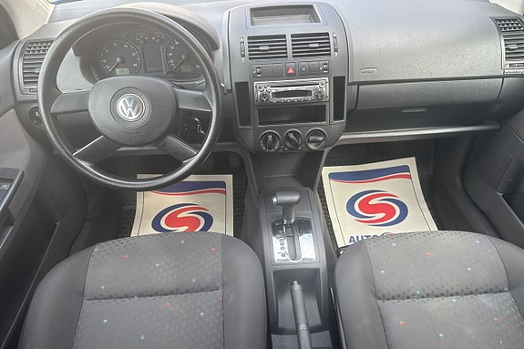 Volkswagen Polo 9 of 19