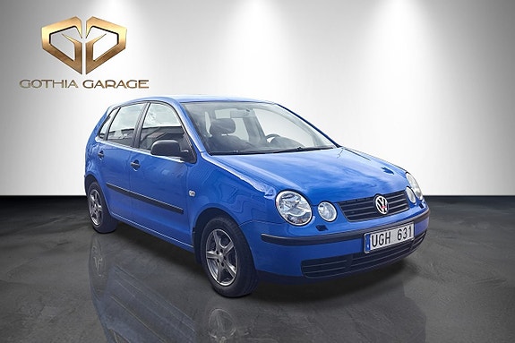 Volkswagen Polo 2 of 5