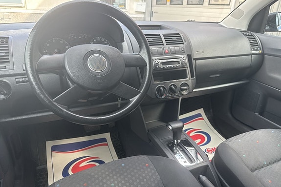 Volkswagen Polo 8 of 19